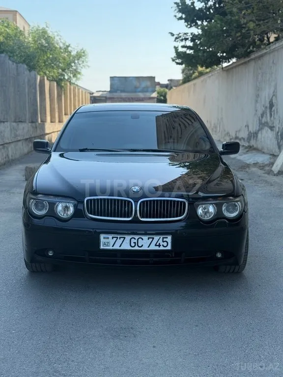 BMW 745 — foto 2/4