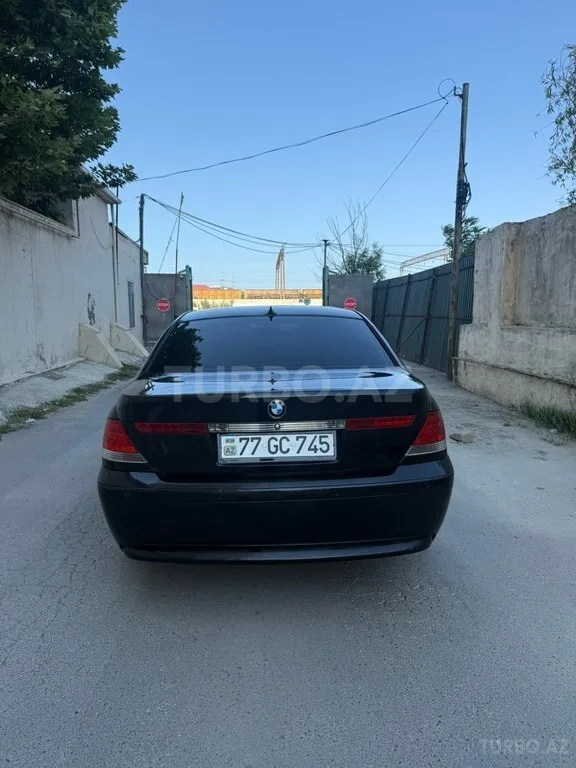 BMW 745 — foto 4/4