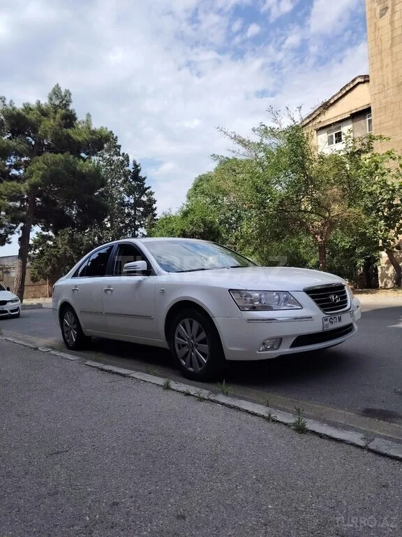 Hyundai Sonata — foto 2/4