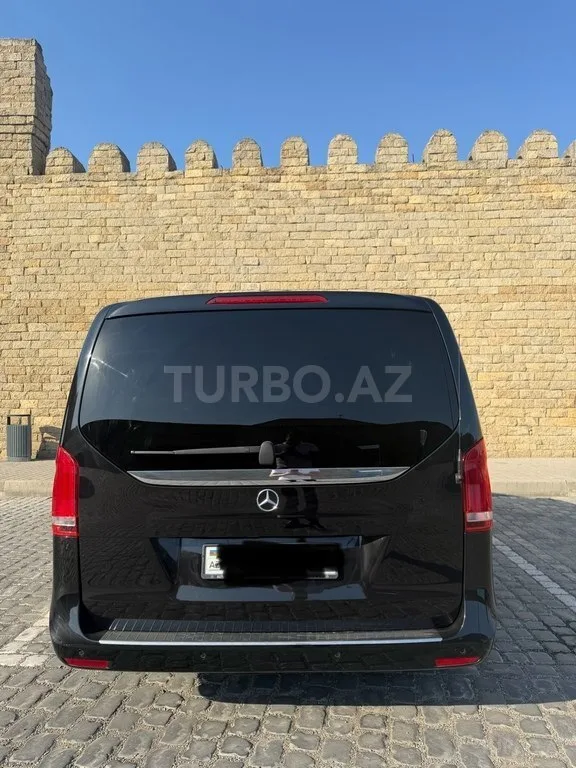 Mercedes V 250 — foto 2/4