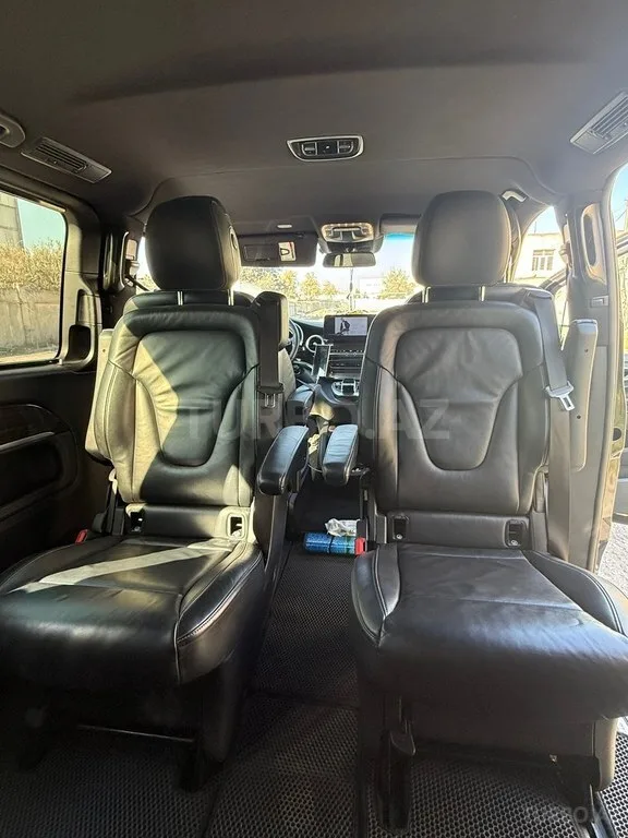 Mercedes V 250 — foto 4/4