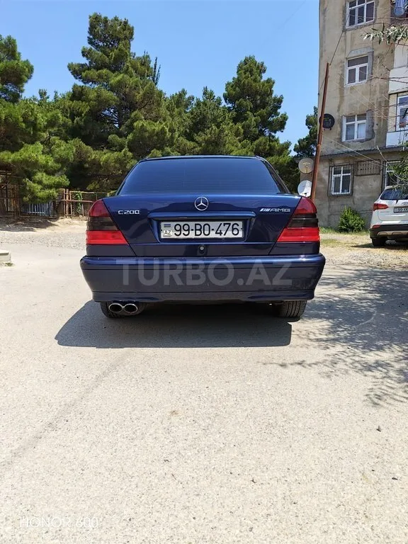 Mercedes C 180 — foto 2/4
