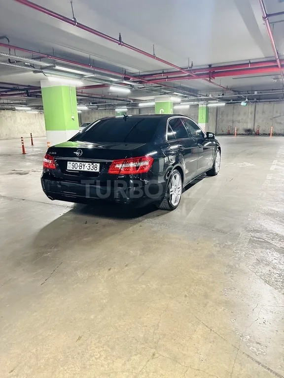 Mercedes E 200 — foto 4/4