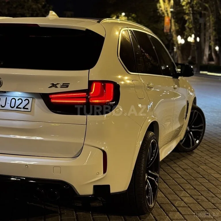 BMW X5 — foto 4/4