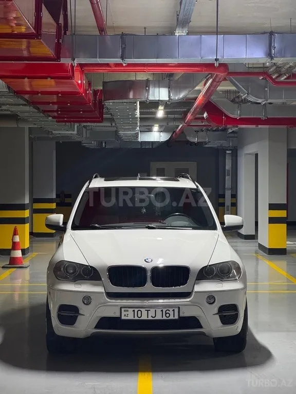 BMW X5 — foto 3/4