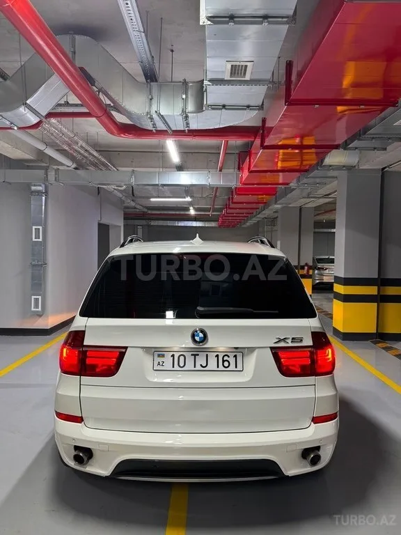 BMW X5 — foto 4/4