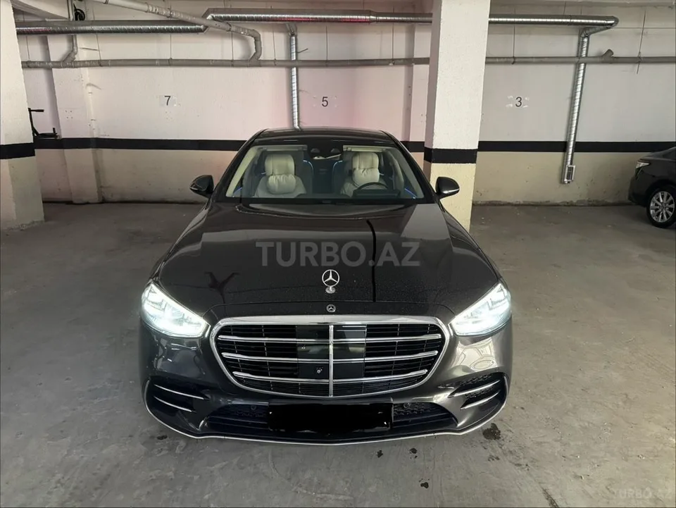 Mercedes S 500 4MATIC — foto 1/4