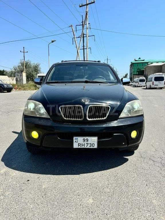 Kia Sorento — фото 2/4