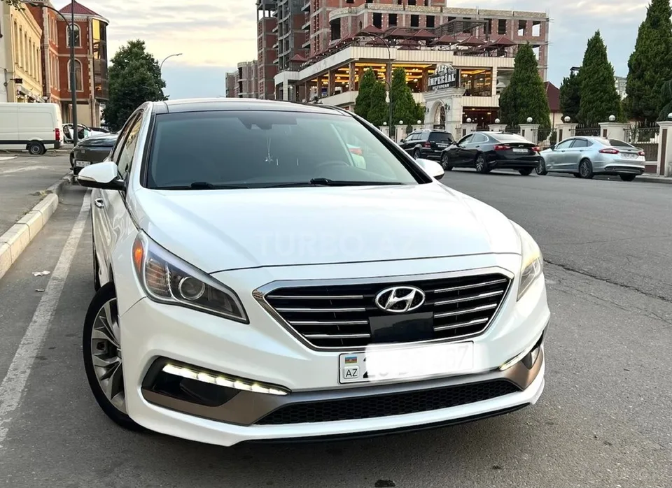Hyundai Sonata — foto 1/4