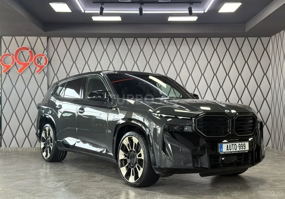 BMW XM — foto 3/4
