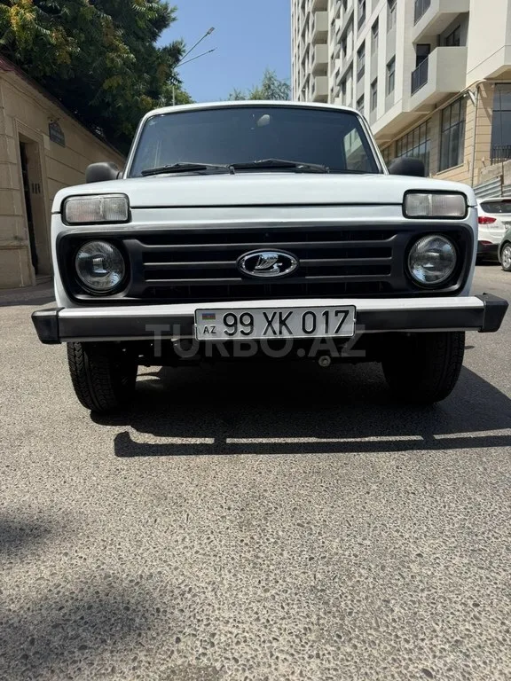 LADA (VAZ) Niva — foto 3/4