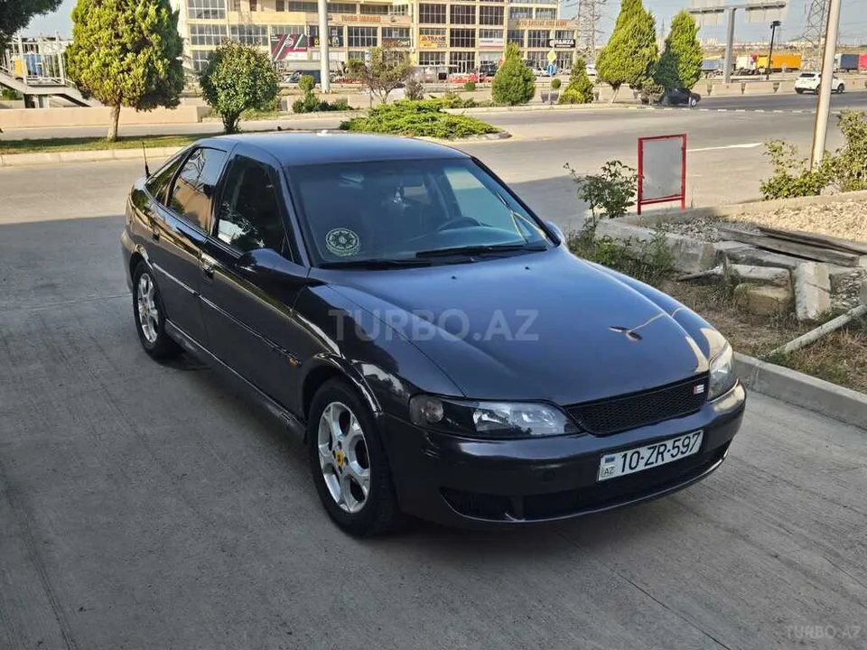 Opel Vectra — фото 2/4