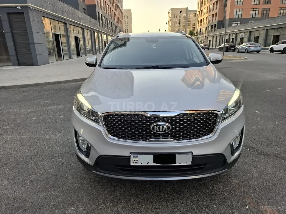 Kia Sorento — foto 2/4
