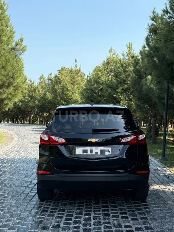 Chevrolet Equinox — foto 2/4