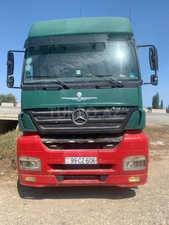 Mercedes Axor 1840 — foto 1/4
