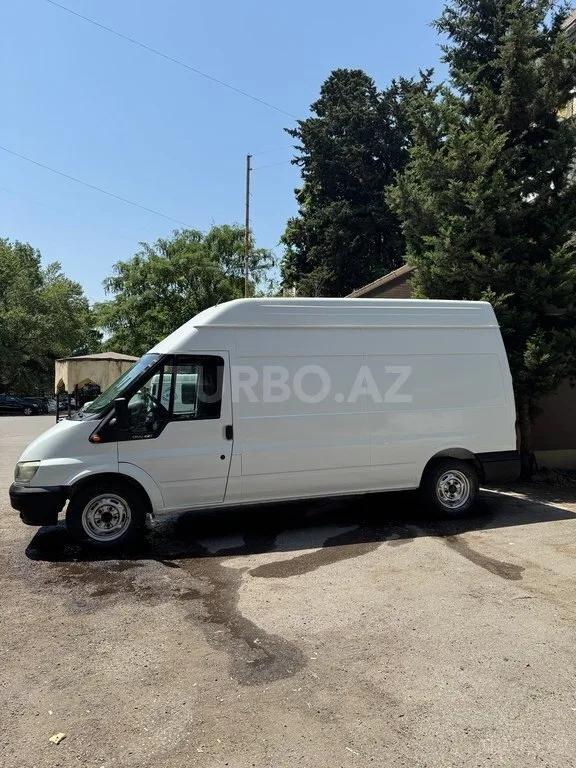 Ford Transit — foto 3/4