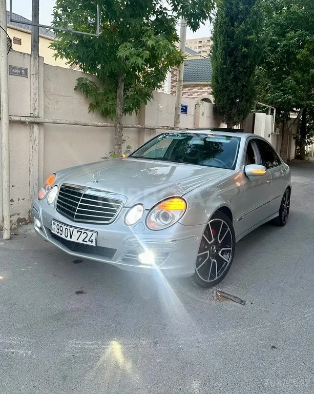 Mercedes E 320 — foto 1/4