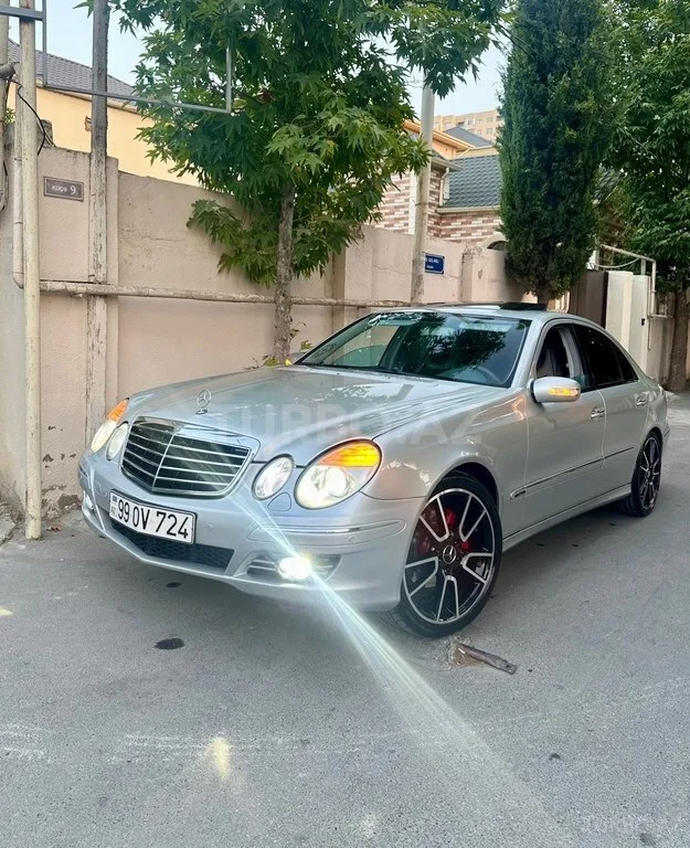 Mercedes E 320 — foto 4/4