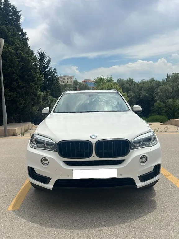BMW X5 — foto 3/4