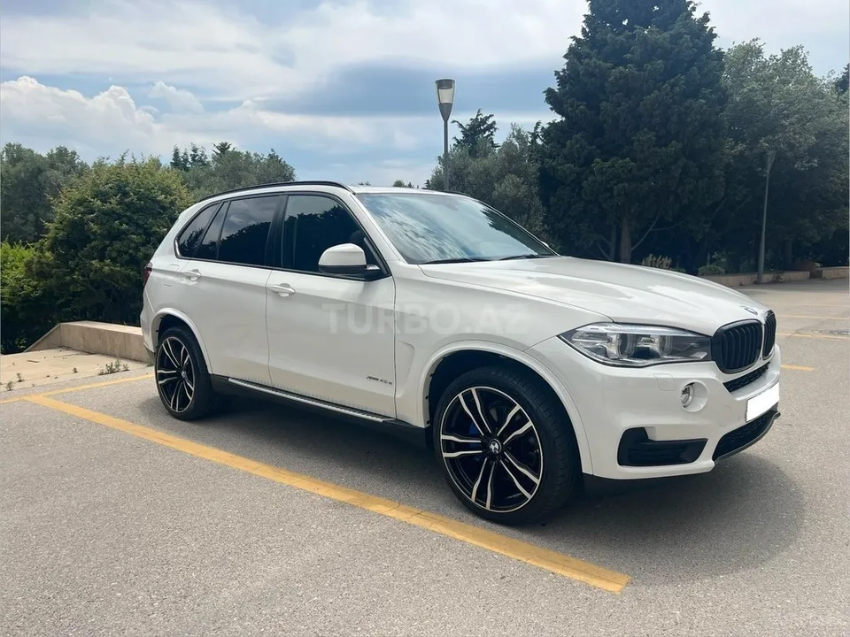BMW X5 — foto 4/4