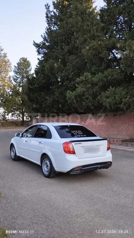 Daewoo Gentra — foto 2/4