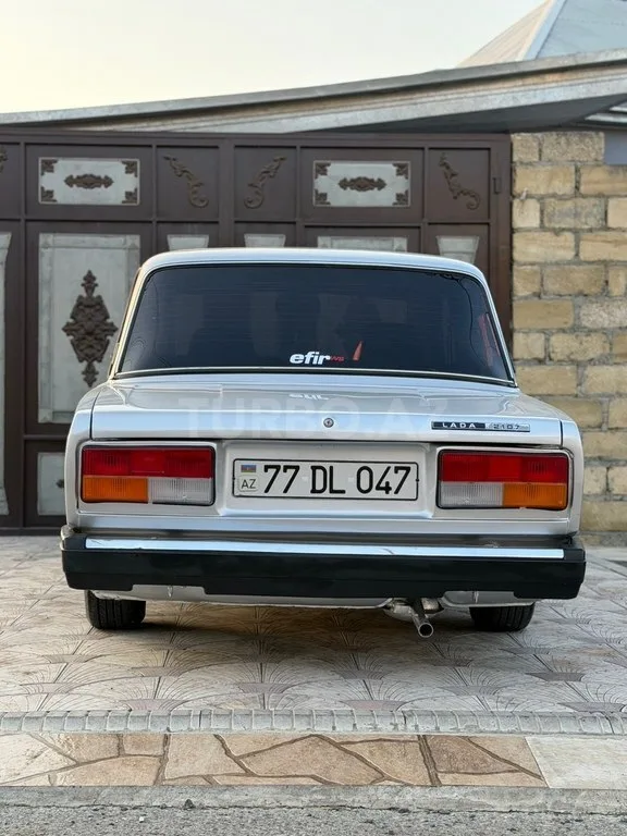 LADA (VAZ) 2107 — foto 3/4