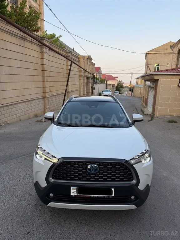 Toyota Corolla Cross — foto 1/4