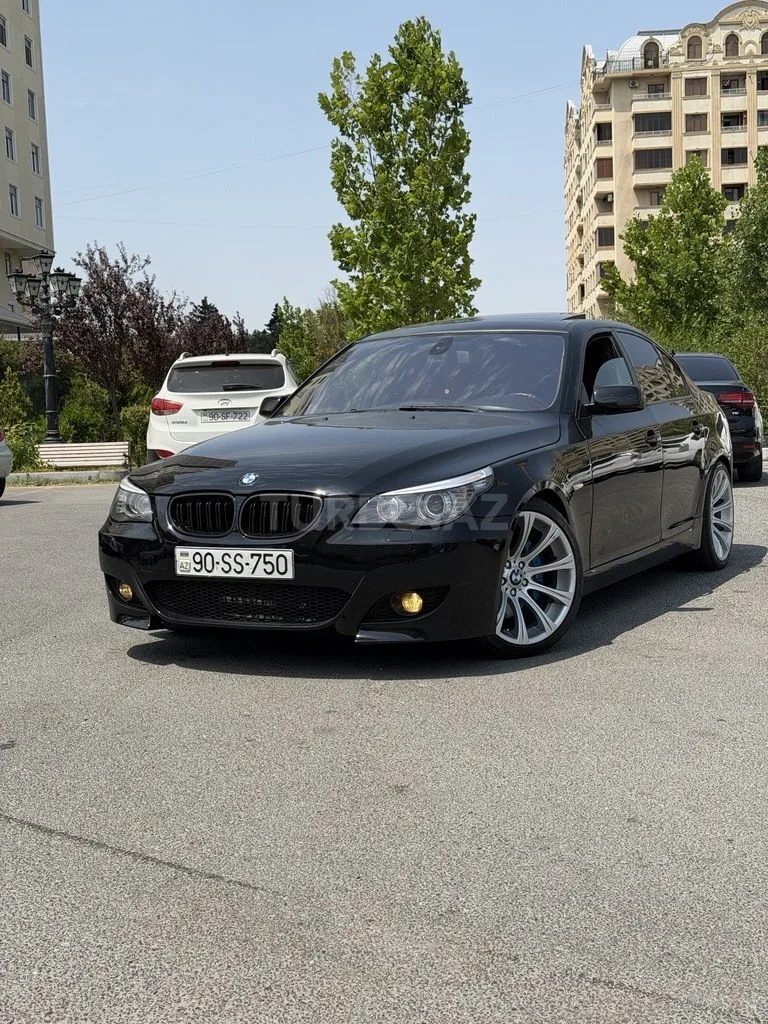 BMW 545 — фото 1/4