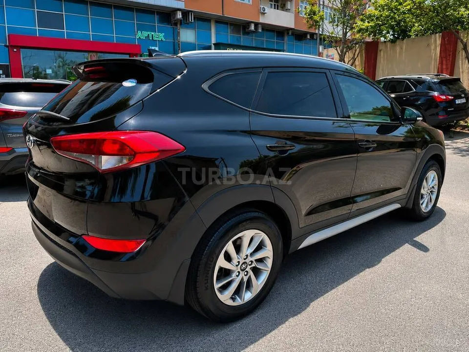 Hyundai Tucson — foto 4/4