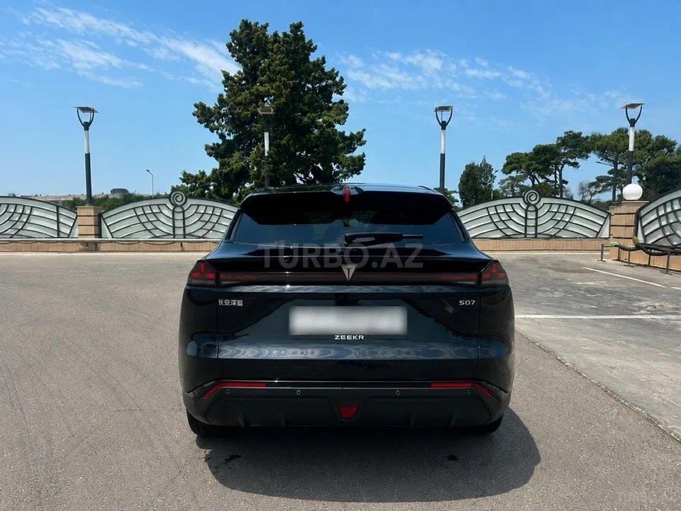 Changan Deepal S07 — foto 2/4