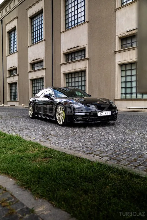 Porsche Panamera 4 E-Hybrid — foto 3/4