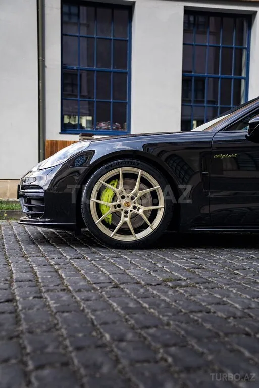 Porsche Panamera 4 E-Hybrid — foto 4/4