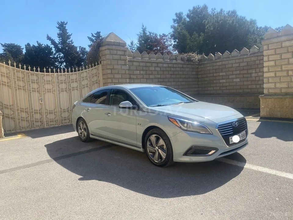 Hyundai Sonata — foto 4/4
