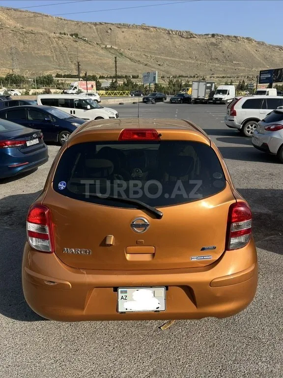Nissan March — foto 3/4