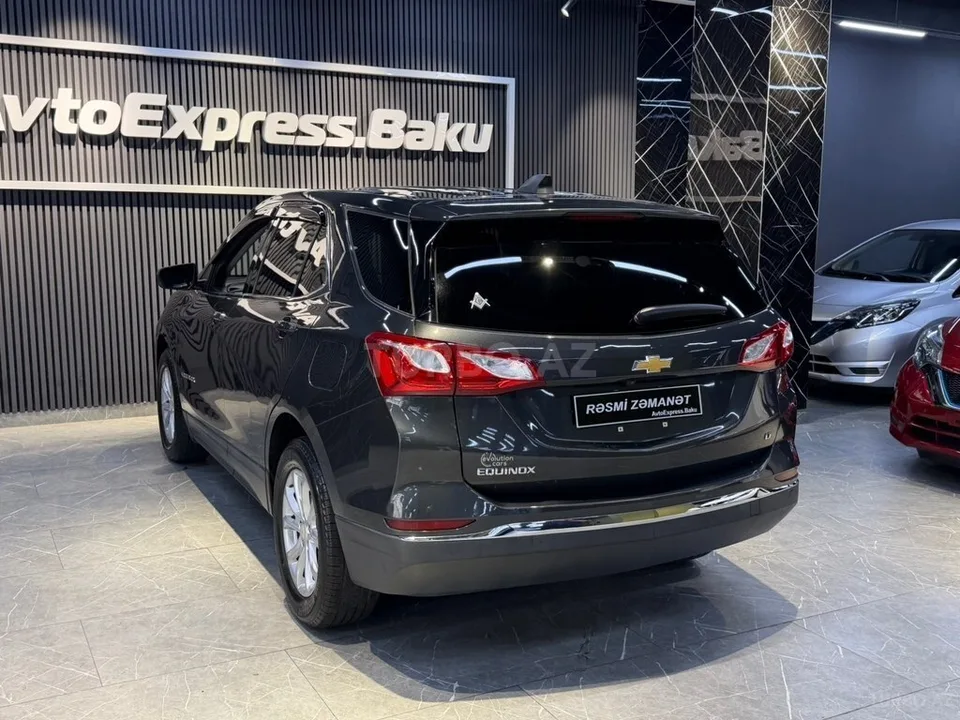 Chevrolet Equinox — foto 3/4