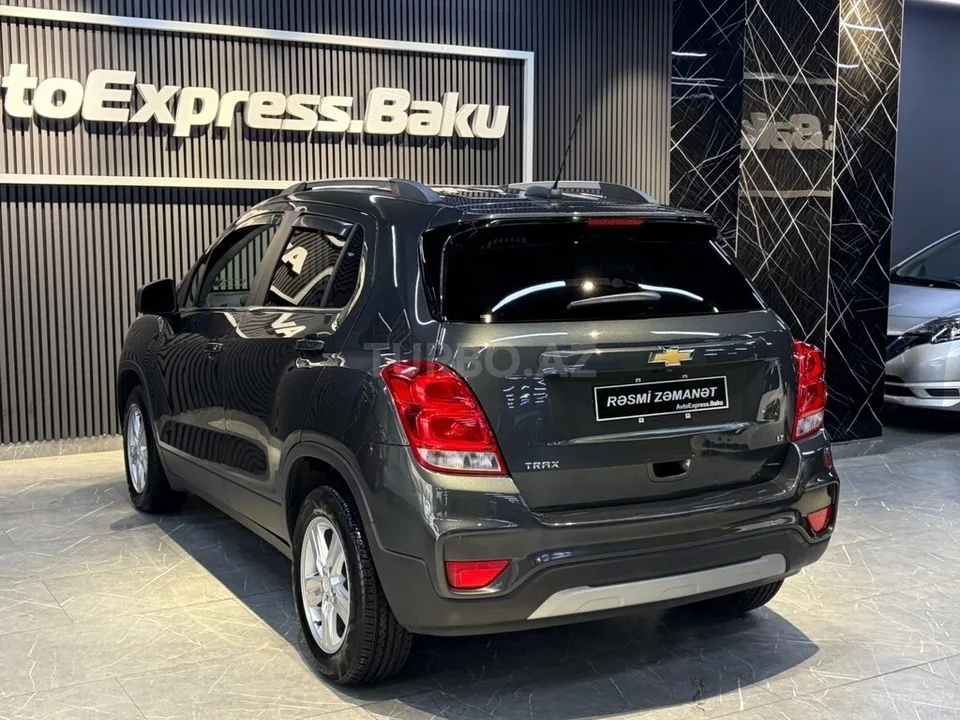 Chevrolet Trax — foto 2/4