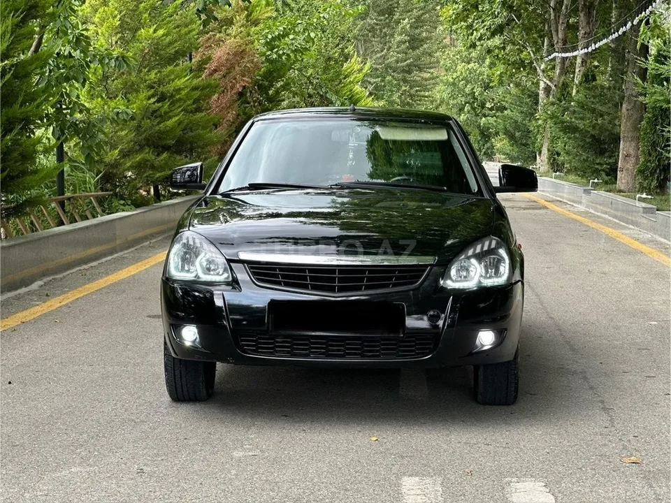 LADA (VAZ) Priora — foto 1/4
