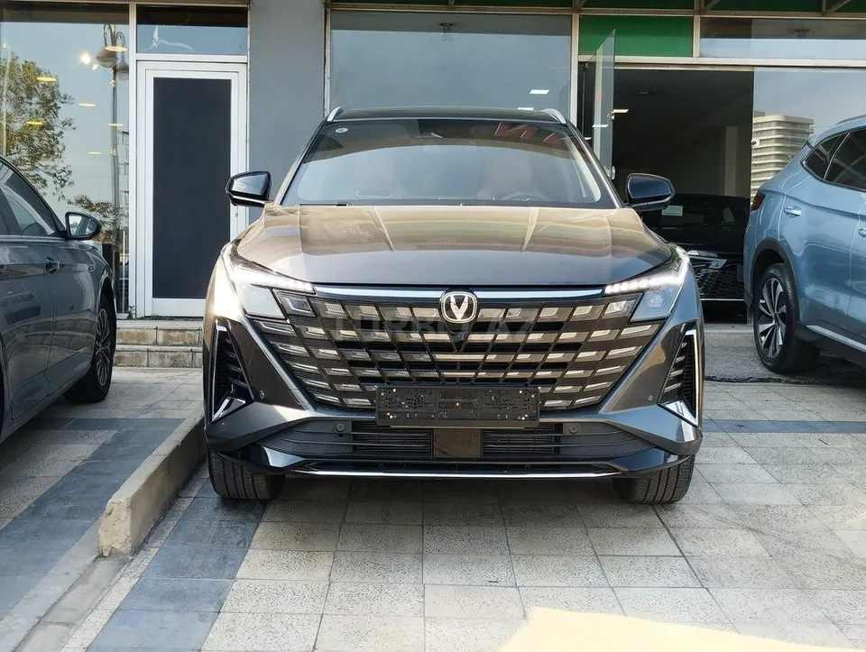 Changan Uni-Z — foto 1/4