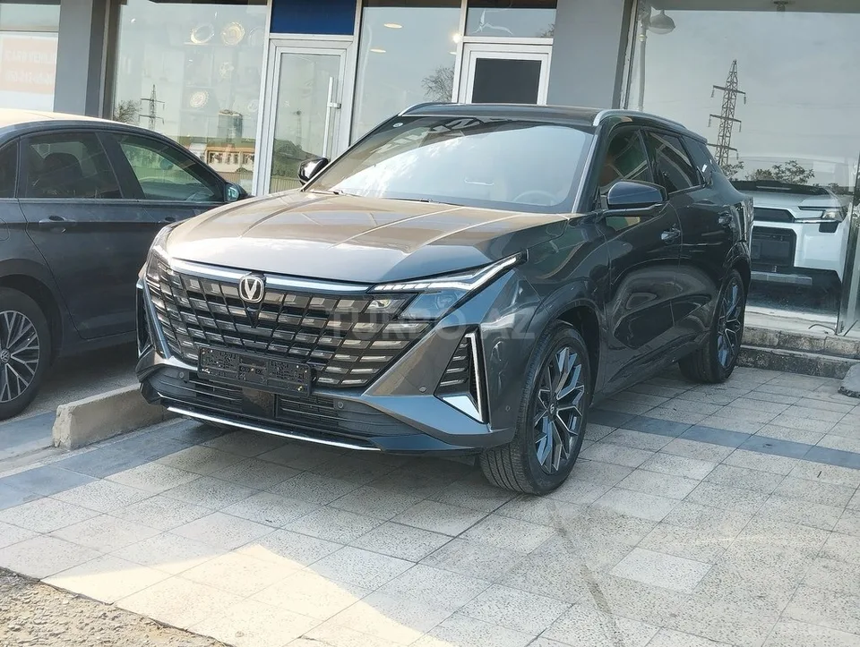 Changan Uni-Z — foto 2/4