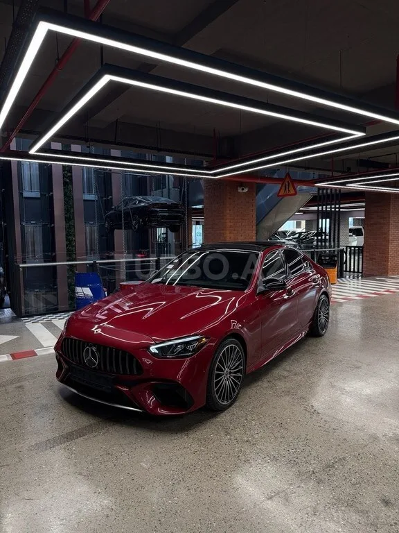 Mercedes C 300 — foto 1/4