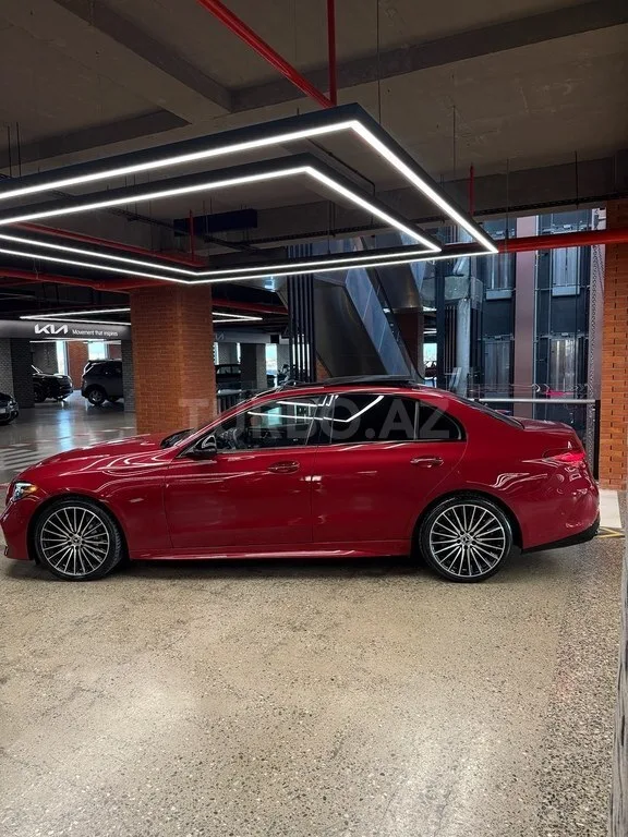 Mercedes C 300 — foto 3/4