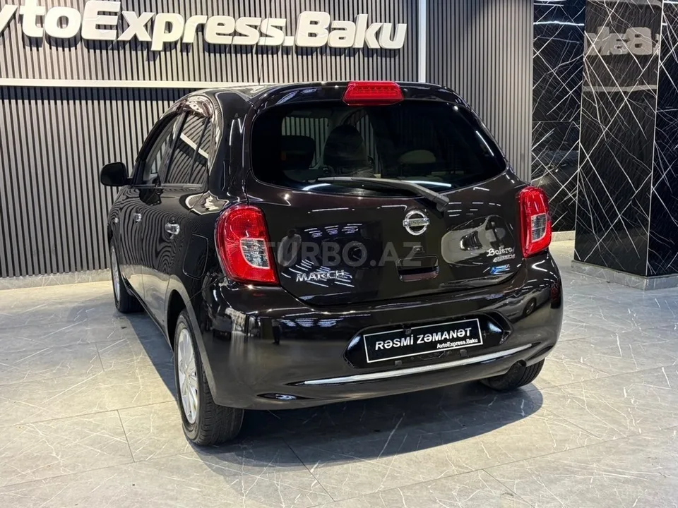 Nissan March — foto 4/4