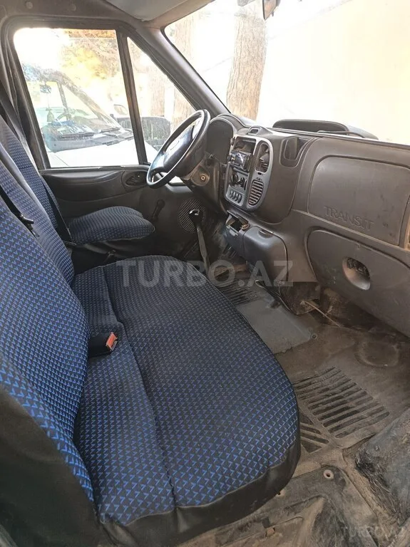 Ford Transit — foto 3/4