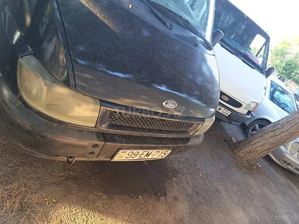 Ford Transit — foto 4/4
