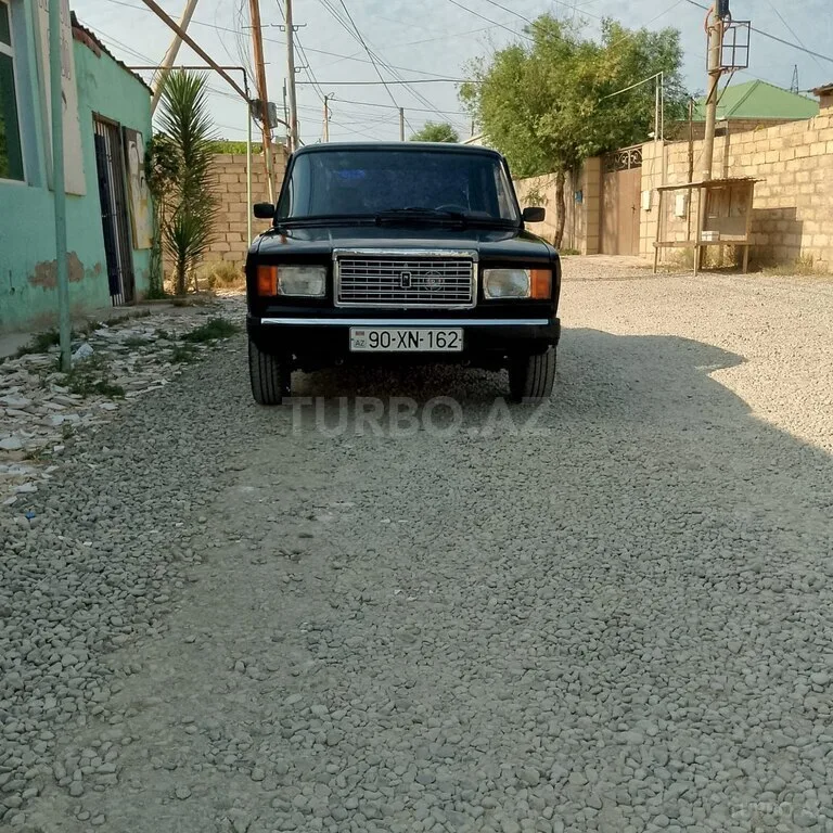 LADA (VAZ) 2107 — foto 2/4