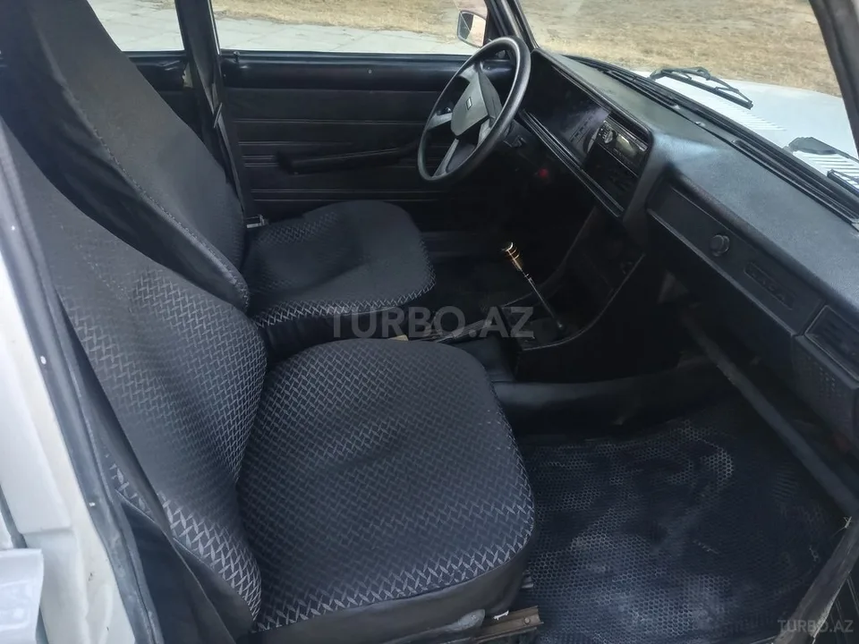 LADA (VAZ) 2107 — foto 4/4