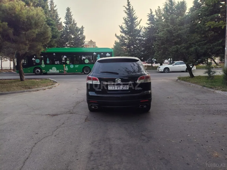 Mazda CX-9 — foto 3/4