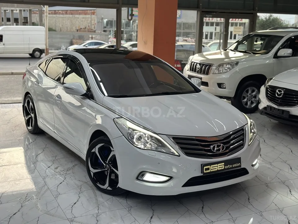 Hyundai Grandeur — фото 1/4
