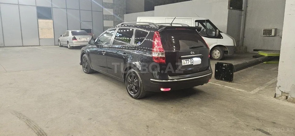 Hyundai i30 — foto 2/4
