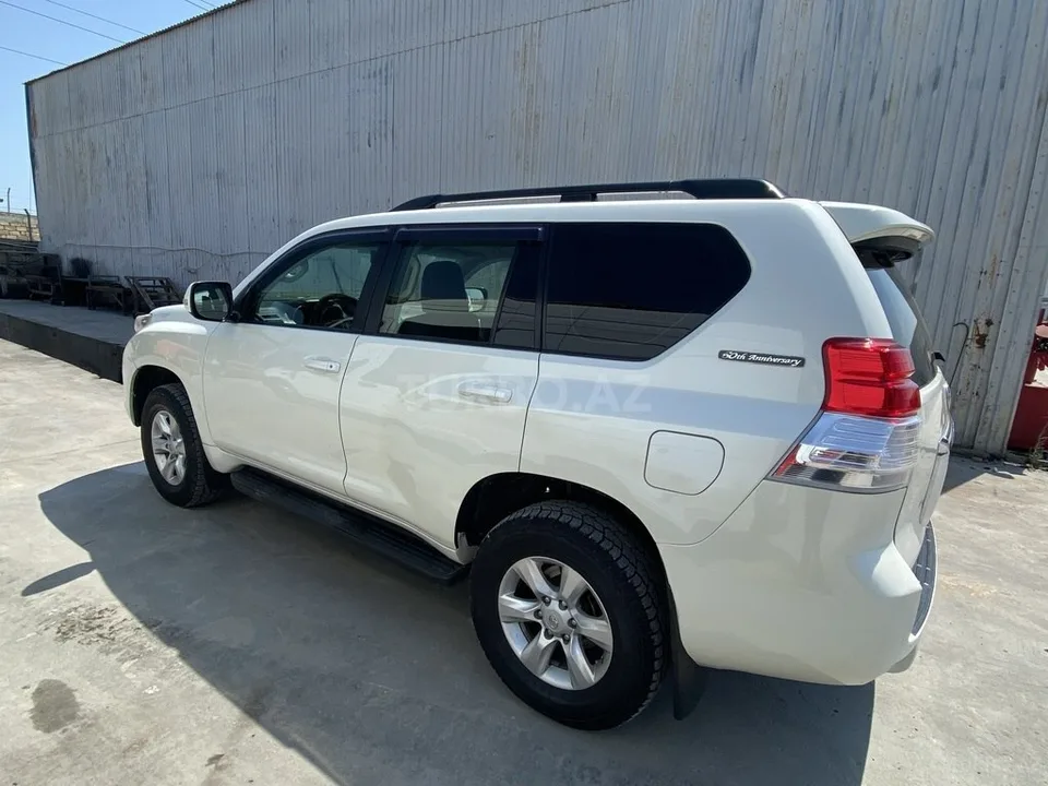 Toyota Land Cruiser Prado — foto 4/4